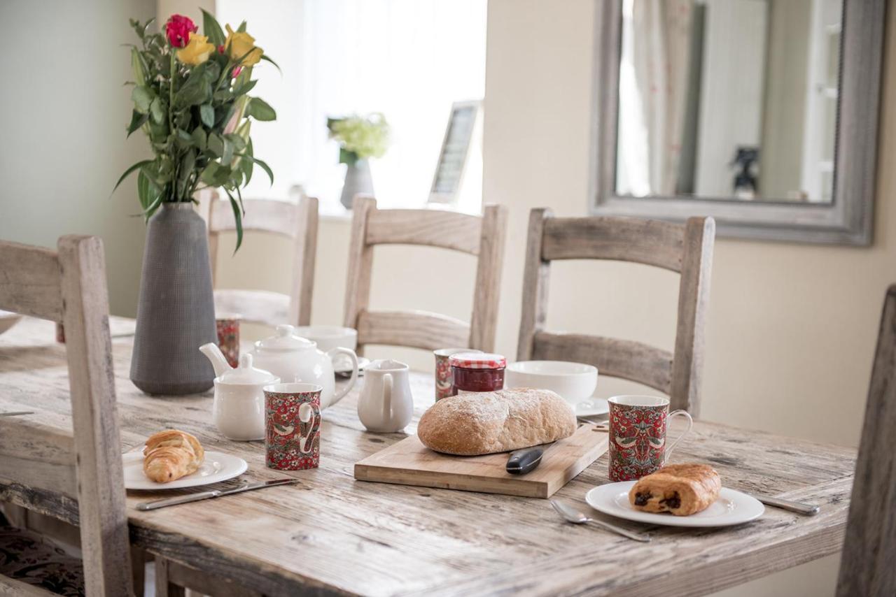 Newly Renovated Old Bakery House In Bath, 3 Bedroom, Free Parking Esterno foto