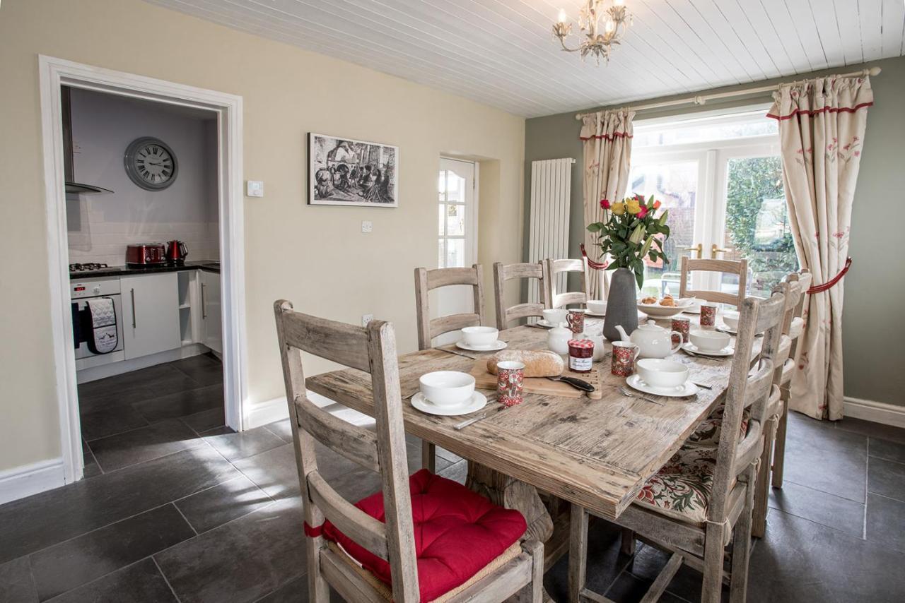 Newly Renovated Old Bakery House In Bath, 3 Bedroom, Free Parking Esterno foto